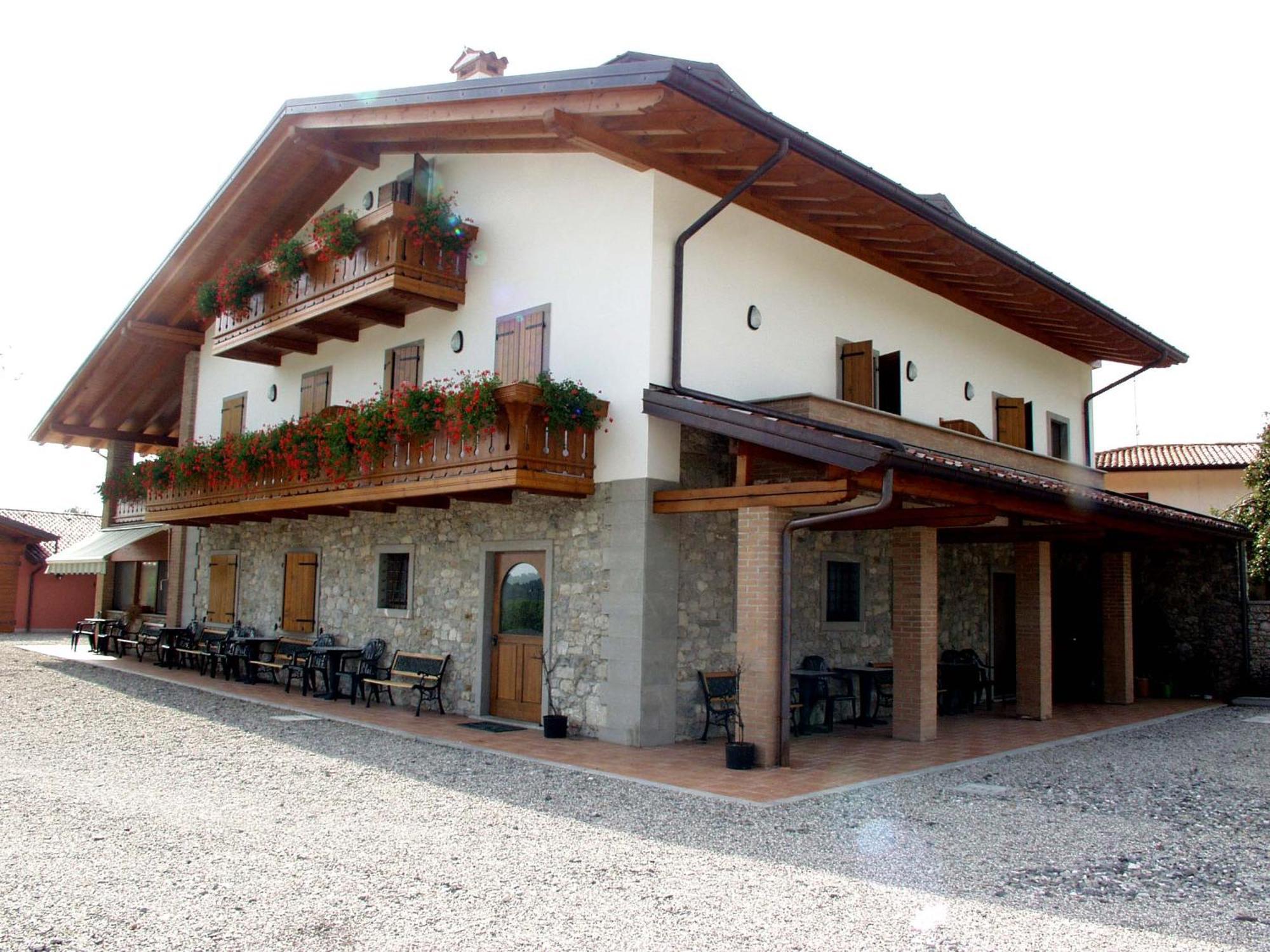 Wine Resort Faedis Exteriér fotografie